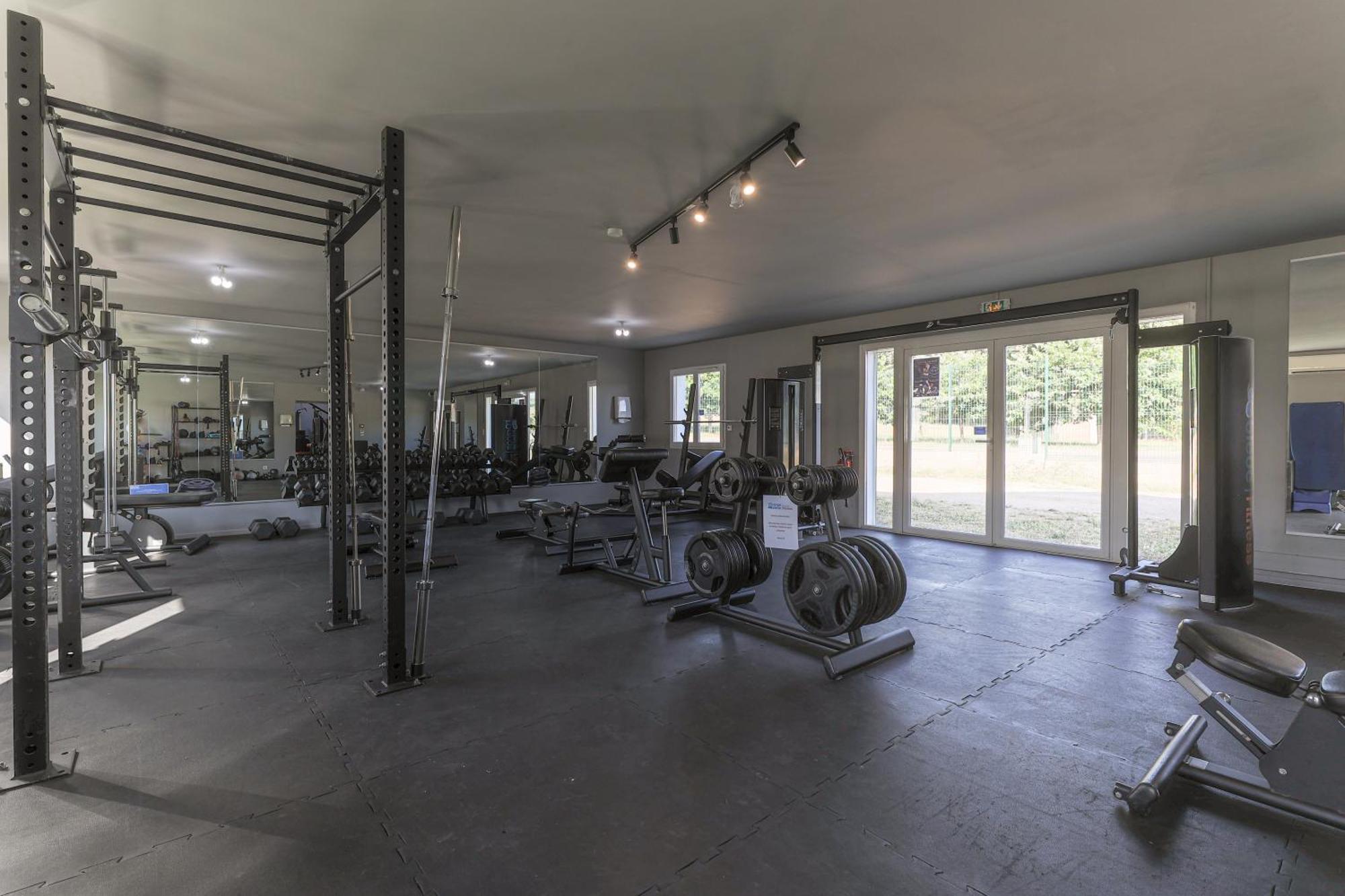 Park & Suites Village Gorges De L'Herault-Cevennes Brissac Ngoại thất bức ảnh