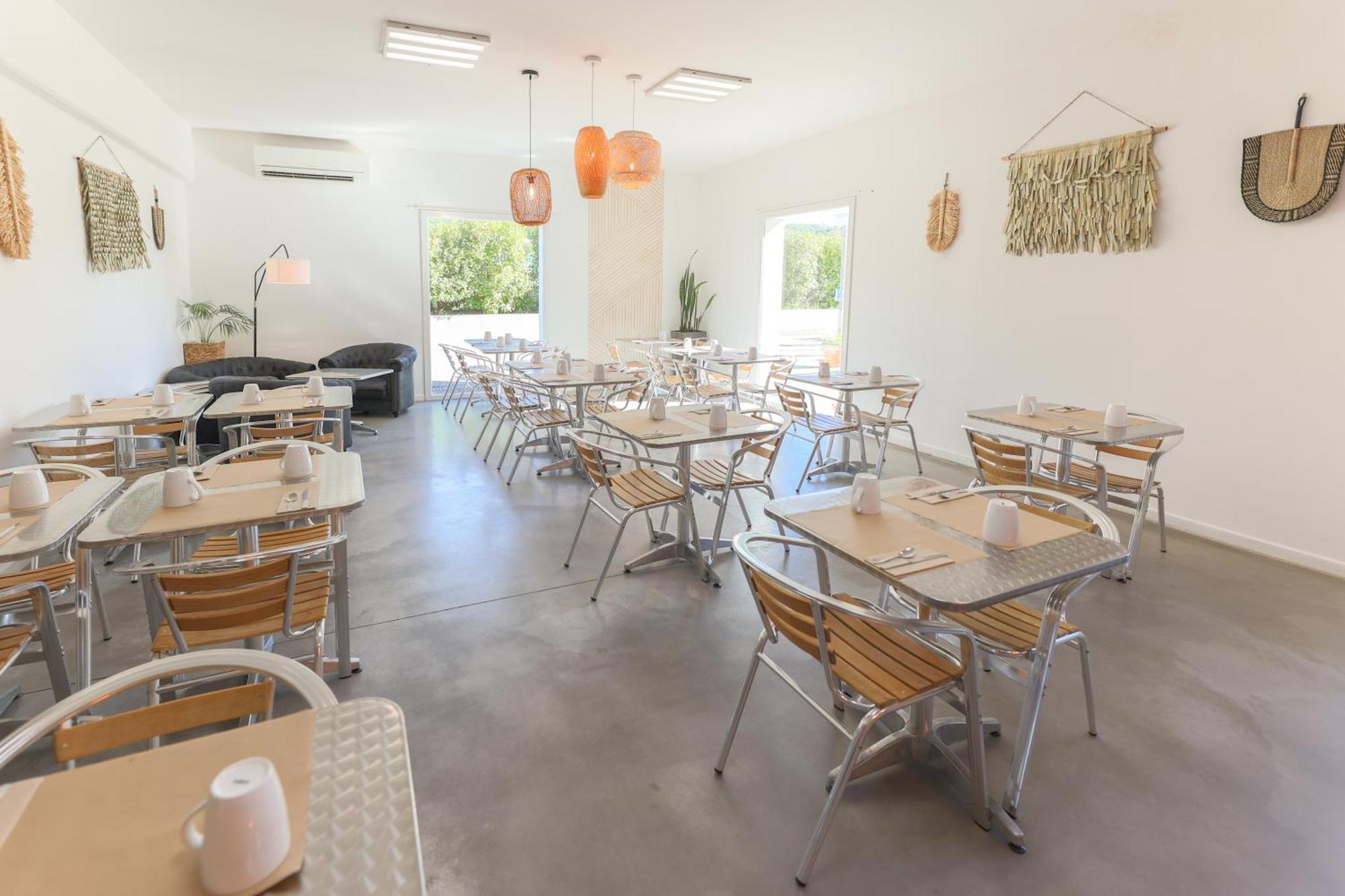 Park & Suites Village Gorges De L'Herault-Cevennes Brissac Ngoại thất bức ảnh